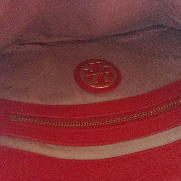 11x6 Tory Burch Orange Leather Amanda Logo Crossbody Bag REPLACED CHAIN STRAP - Picture 7 of 13